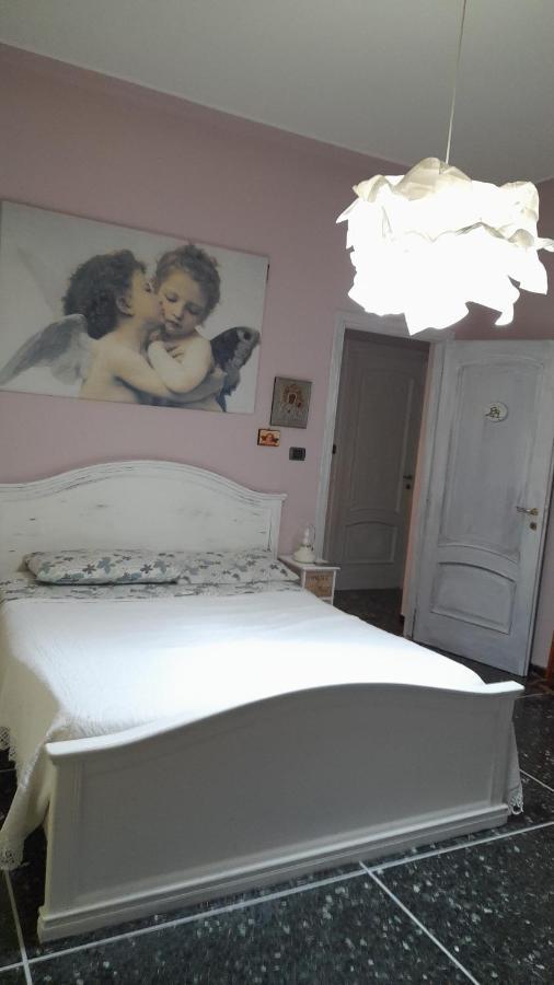 The Giaggiolo'S House Apartment Serra Ricco Bagian luar foto