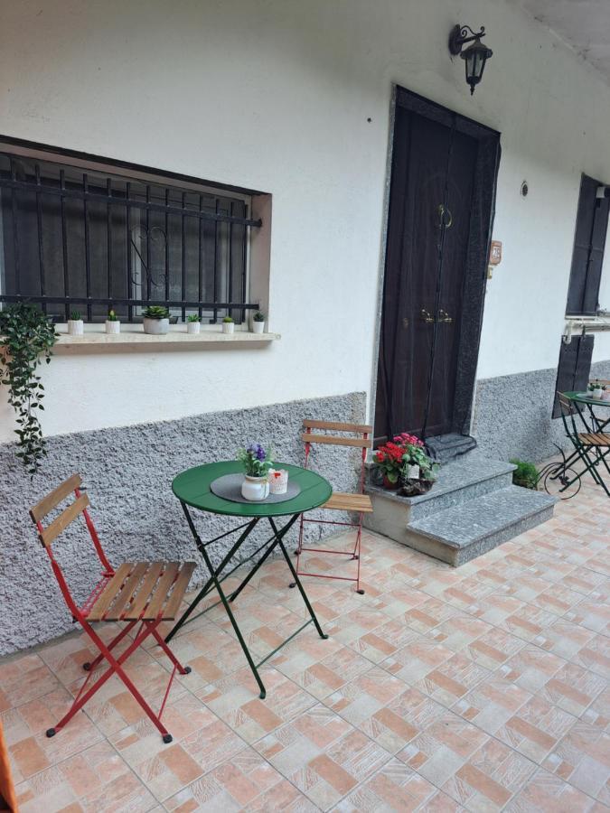 The Giaggiolo'S House Apartment Serra Ricco Bagian luar foto